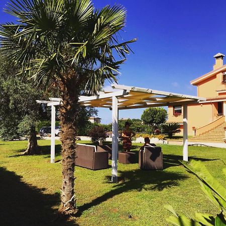 גריסוליאה Villa Laregina מראה חיצוני תמונה