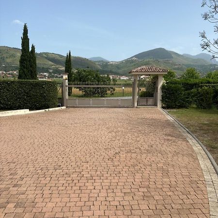 גריסוליאה Villa Laregina מראה חיצוני תמונה