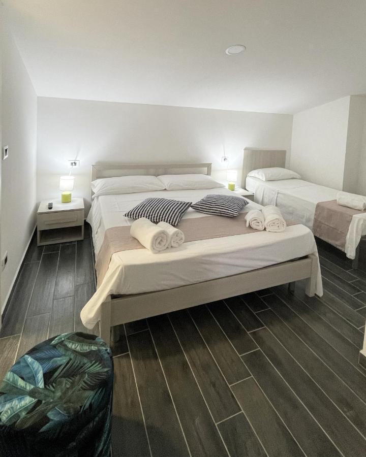 גריסוליאה Villa Laregina מראה חיצוני תמונה