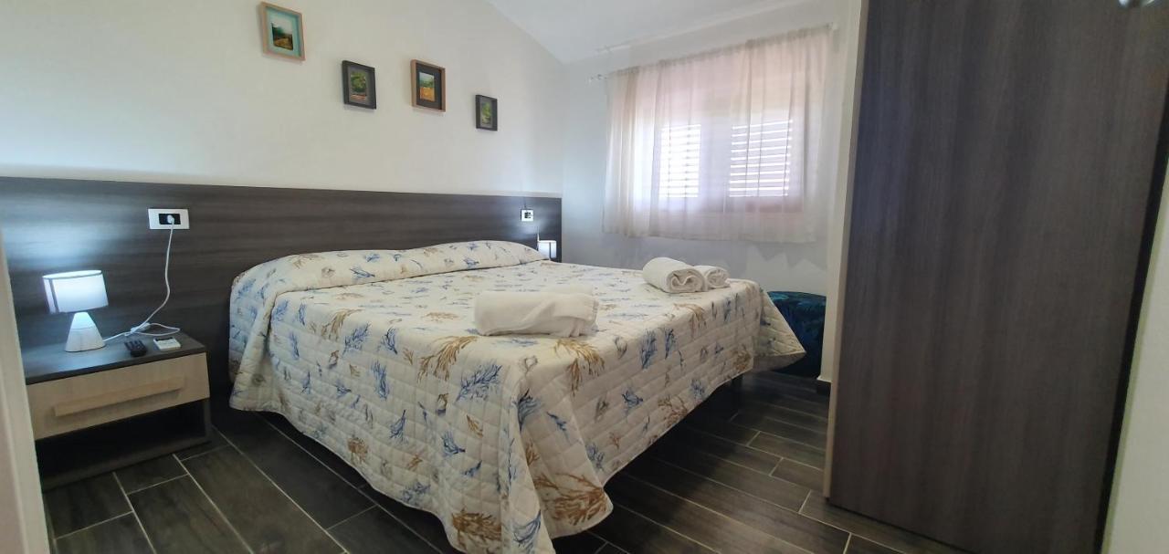 גריסוליאה Villa Laregina מראה חיצוני תמונה