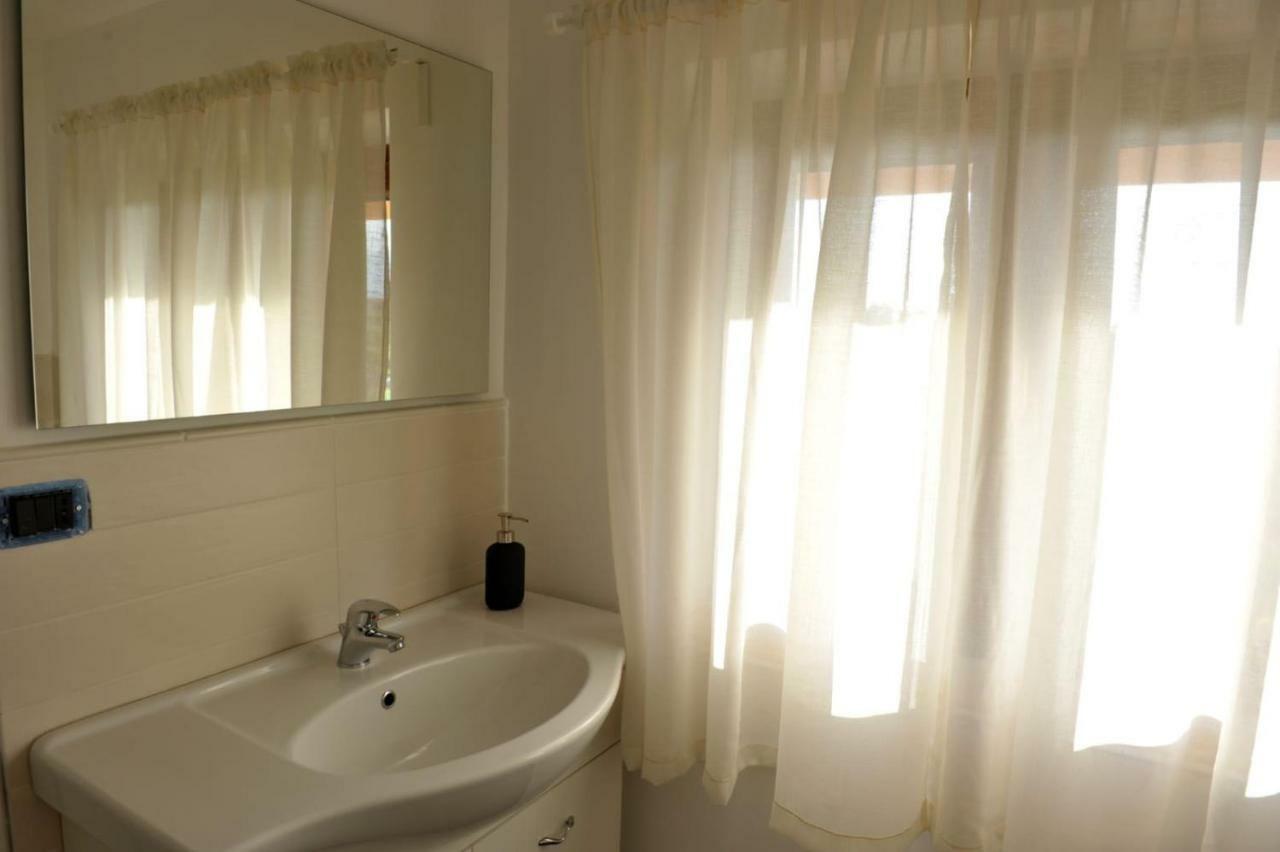 גריסוליאה Villa Laregina מראה חיצוני תמונה