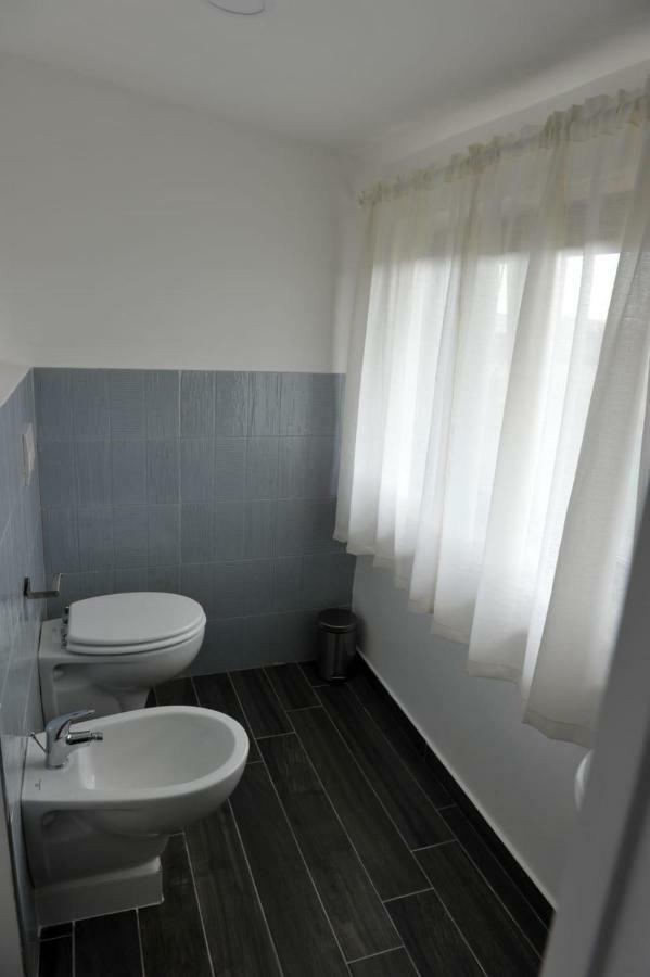 גריסוליאה Villa Laregina מראה חיצוני תמונה
