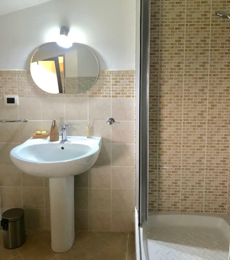 גריסוליאה Villa Laregina מראה חיצוני תמונה